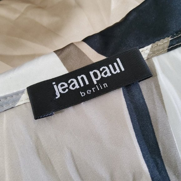 Jean Paul Berlin Women's Geometric Wrap Dress Size 8 US - Picture 8 of 9